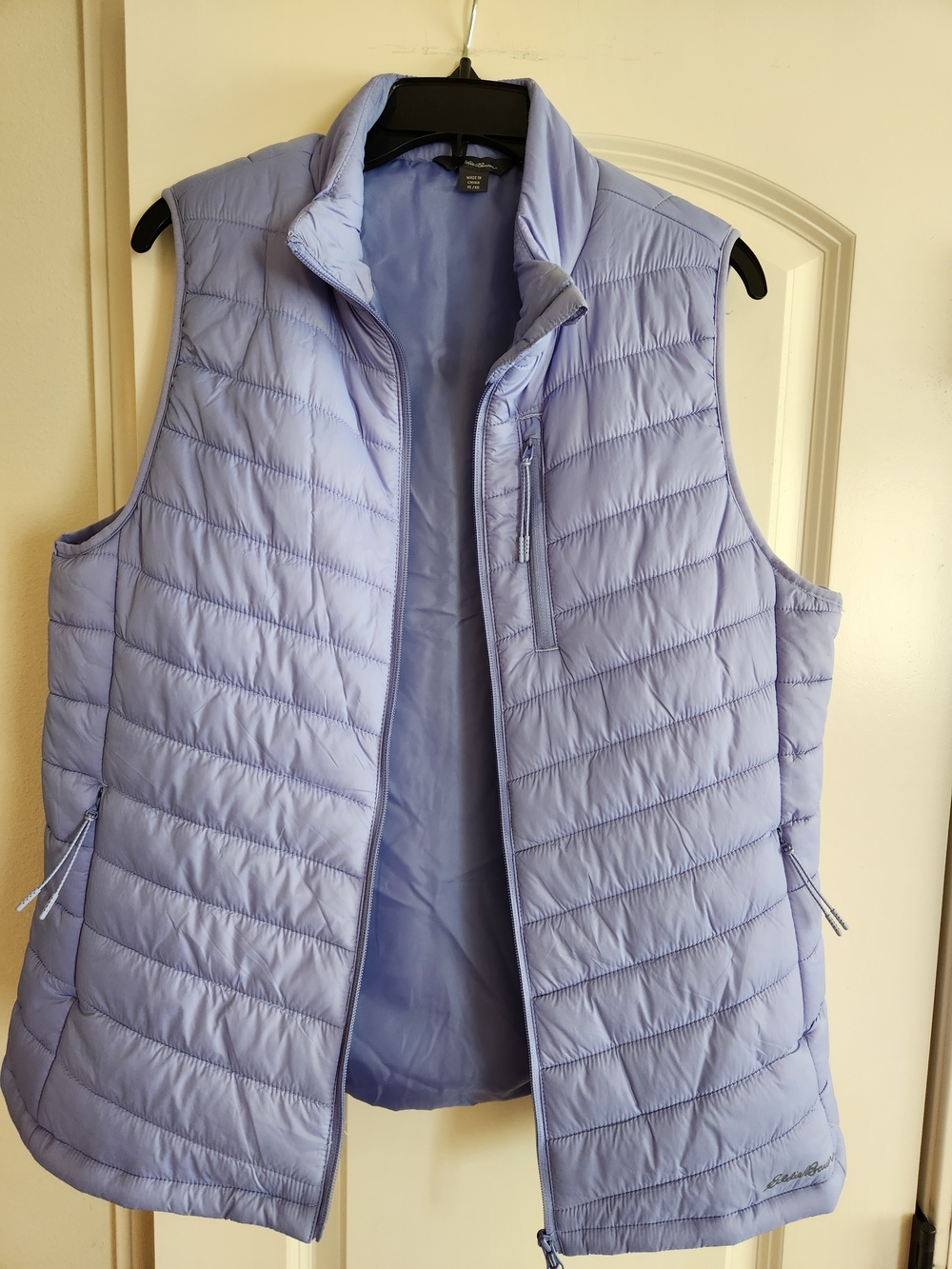 Light Purple Quilted Women's Vest - Sleeveless Puffer Jacket - Picture 5 of 6